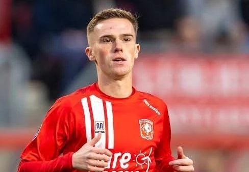 性为首要标 性为首要标